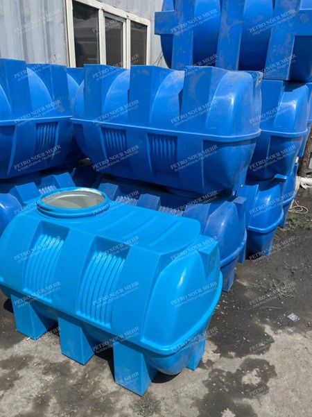 Using rotational molding to produce septic tanks